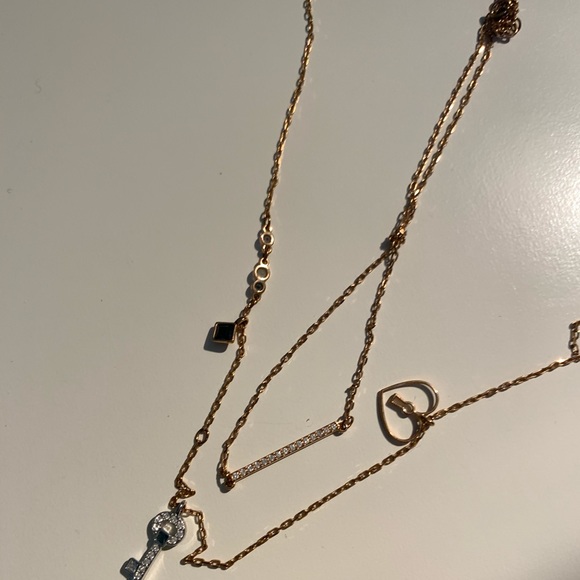 Swarovski necklace set - Picture 2 of 3